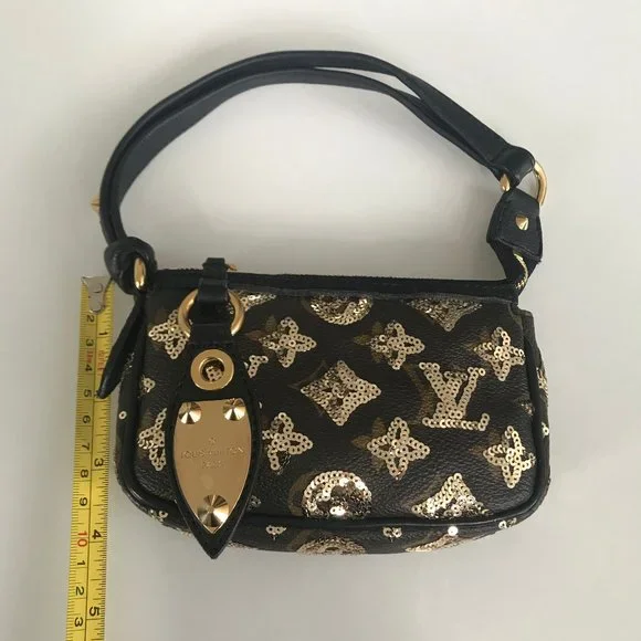 EXTREMELY RARE Louis Vuitton Gold sequins logo monogram mini pochette purse - Picture 8 of 9